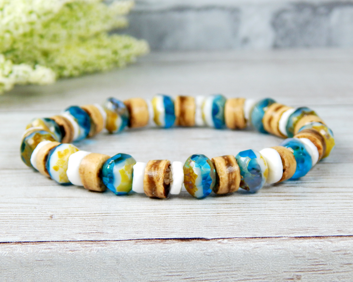 Gold Shell Bracelet, Blue Bead Bracelet, Clay Beads, Summer Jewelry, Greek  Jewelry, Beach Bracelet, Bohemian Jewelry, Gold Shell Jewelry 